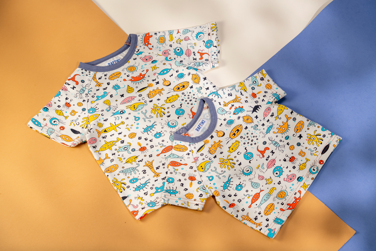 SEA INSPIRED. EASY FIT TOPS